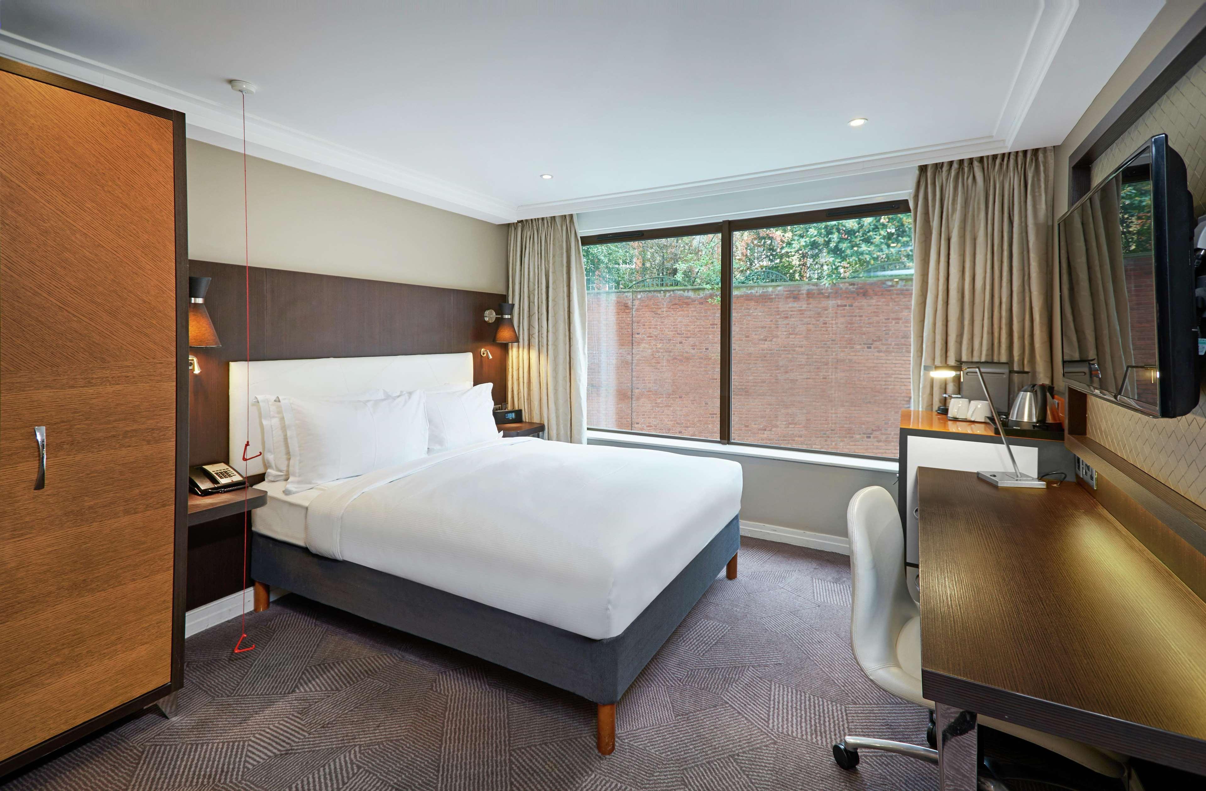 Doubletree By Hilton London - Hyde Park Hotel Bagian luar foto