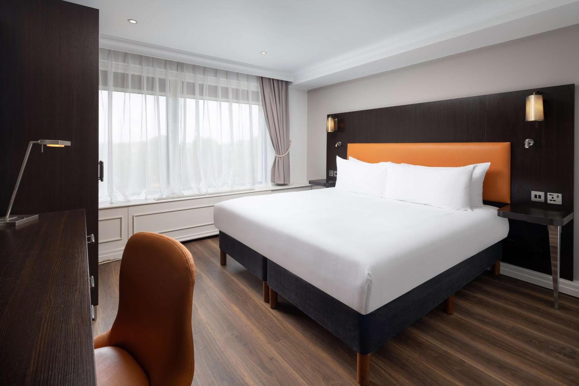 Doubletree By Hilton London - Hyde Park Hotel Bagian luar foto